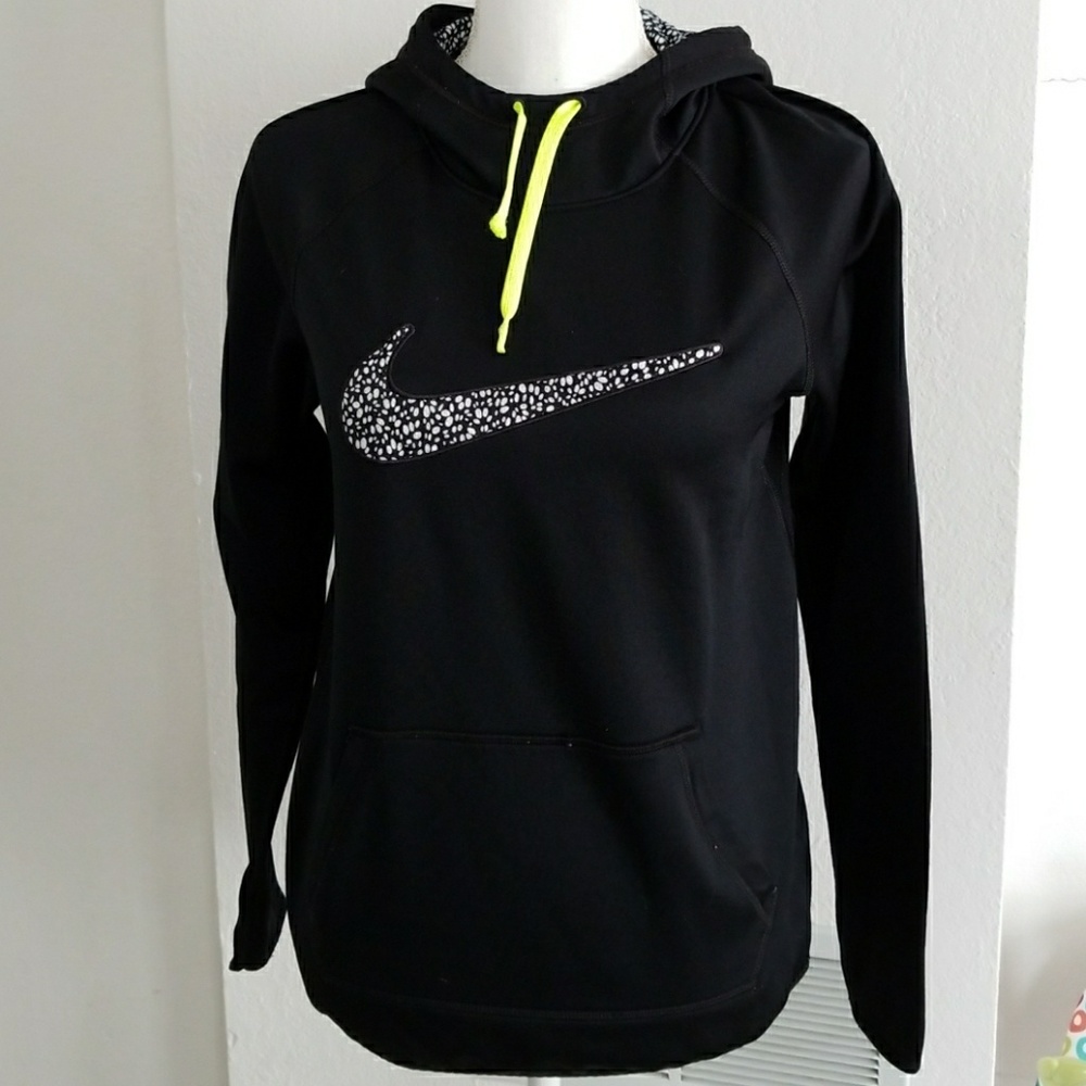 Nike Therma-Fit Hoodie
